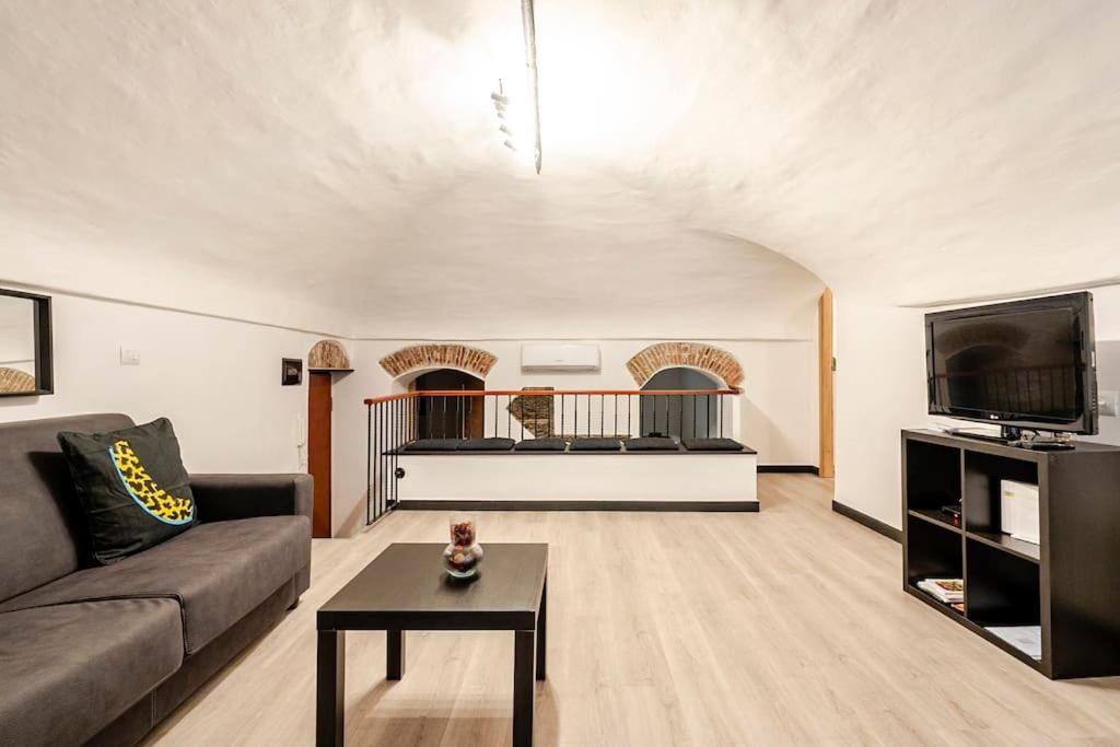 The First Porta Soprana Prione Apartment Genoa Exterior photo